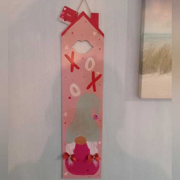Gnome Valentine pastel pink teal hanging leaning wood sign XOXO - Picture 2 of 2